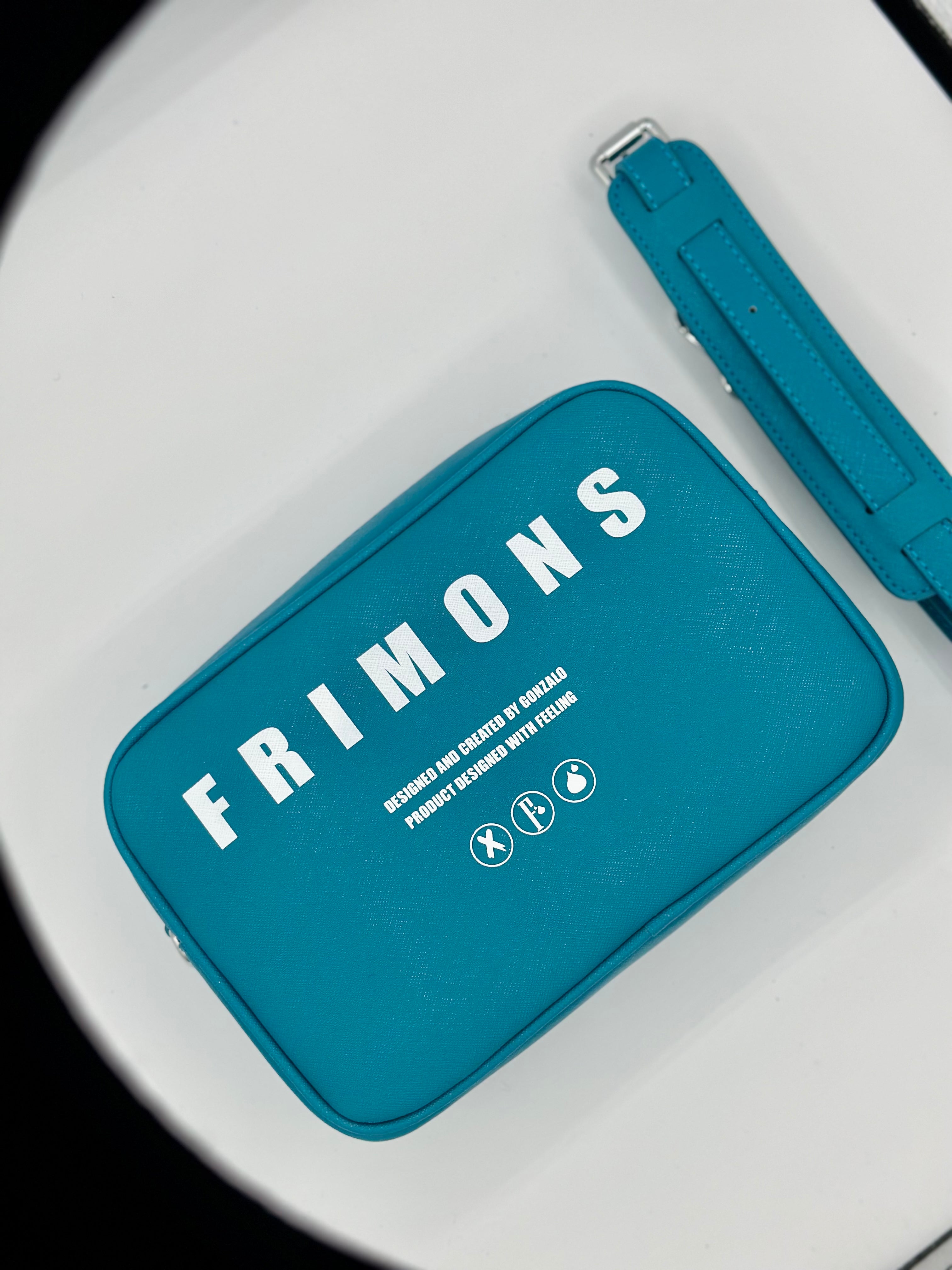FRIMONS PARIS